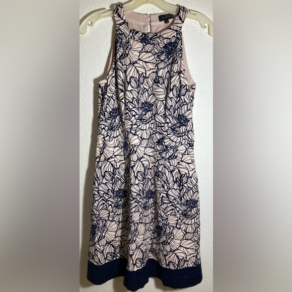 The Limited Sleeveless Midi Dress Pink and Navy Floral Round Neck size 2 - Picture 1 of 7